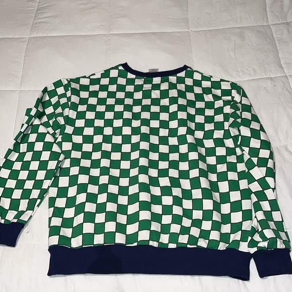 Petals and Peacock’s green white and blue checkered long sleeve sweatshirt Med - Picture 5 of 5